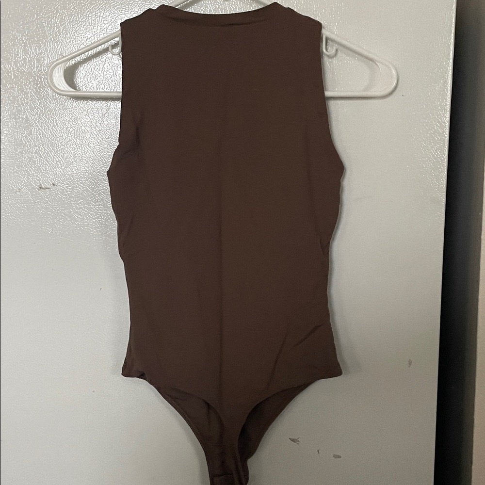 House of Harlow 1960 XS Sleeveless Bodysuit Dreamy Chocolate Balletcore - Picture 3 of 5